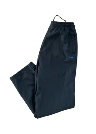 Jogging Nike vintage noir bleu – Taille L, brand: Nike, condition: Very good, size: L, €30.00, €32.20 includes Buyer Protection