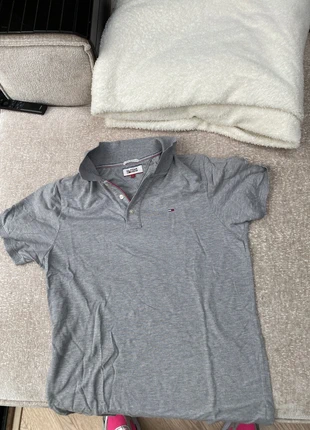 Tommy hilfiger polo, merk: Tommy Hilfiger, staat: Heel goed, maat: L, € 10,00, € 11,20 inclusief Kopersbescherming