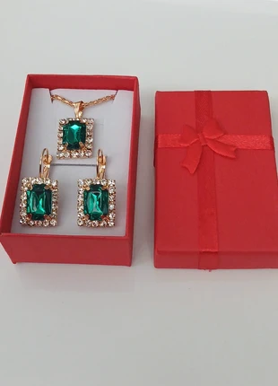 Magnifique parure émeraude femme – collier et boucles dorés élégants, merk: Tendance, staat: Heel goed, € 5,90, € 6,90 inclusief Kopersbescherming Pro