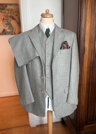 Lumineux costume 3 pièces gris/écru, en laine, brand: Vintage Dressing, condizioni: Ottime, taglia: M, €155.00, €163.45 include la Protezione acquisti