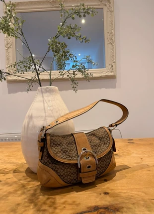 Coach Soho Buckle Bag Y2K Vintage in Tan Signature Print, brand: Coach, condition: Good, £150.00, £158.20 includes Buyer Protection