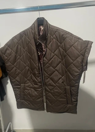 Doudoune réversible imprimé jungle – petit défaut zip, marke: Made In Italy, zustand: Neu, mit Etikett, größe: Einheitsgröße, 18,00 €, 19,60 € inklusive Vinted-Käuferschutz