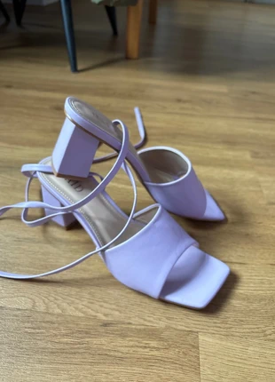 Sandaletten, merk: Raid, staat: Nieuw zonder prijskaartje, maat: 39, € 6,50, € 7,53 inclusief Kopersbescherming