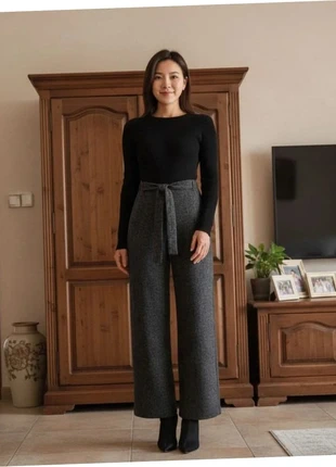 Pantalon large gris taille haute avec ceinture nouée, chic et confortable, condition: Very good, size: M / 38 / 10, €39.90, €42.60 includes Buyer Protection Pro