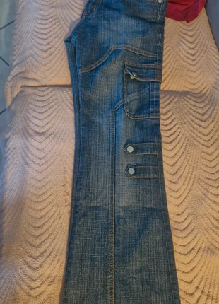 Tres joli jean, marque: m2 mtwow, état: Très bon état, taille: L / 40 / 12, 8,00 €, 9,10 € Protection acheteurs incluse