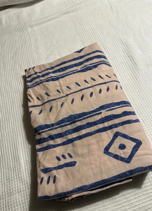 Draps 90 x 200 100 % coton à motifs beige et bleu 90x200, merk: Descamps, staat: Heel goed, maat: 70-100 cm x 190-200 cm, € 3,00, € 3,85 inclusief Kopersbescherming