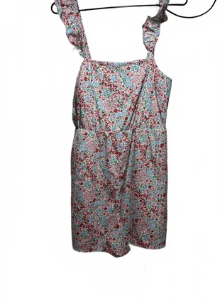 New Look Floral Summer Playsuit Size 6 Adjustable Straps Lightweight Cute Romper, brand: New Look, condition: Very good, size: XS / UK 4-6, £4.99, £5.94 includes Buyer Protection Pro