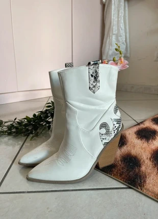 stivali stivaletti texani camperos vintage y2k scarpe shoes🤍, brand: Vintage Dressing, condizioni: Ottime, taglia: 38, €10.00, €11.20 include la Protezione acquisti