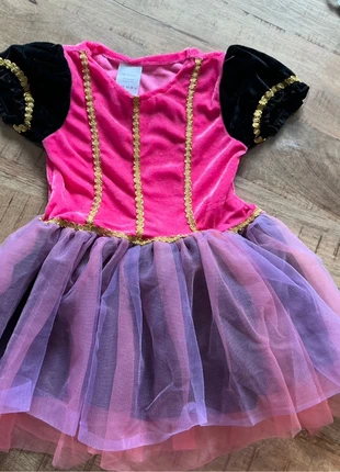 Pieten jurkje, staat: Nieuw zonder prijskaartje, maat: 3 jaar / 98 cm, € 4,00, € 4,90 inclusief Kopersbescherming