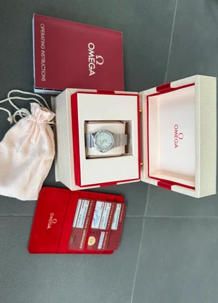 Omega Constellation met briljanten, merk: Omega, staat: Nieuw met prijskaartje, maat: Universele maat, € 4 000,00, € 4 080,00 inclusief Kopersbescherming