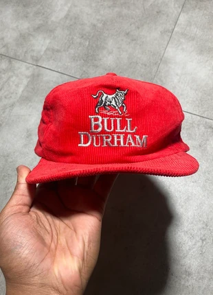 Casquette 90s vintage trucker corduroy Bull Durham rouge blanc noir, marque: Vintage Dressing, état: Très bon état, taille: Taille unique, 35,00 €, 37,45 € Protection acheteurs incluse