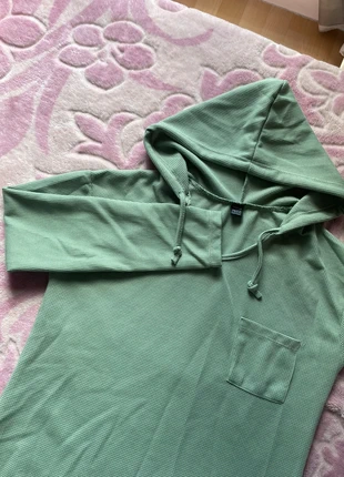Sweat fin à capuche, brand: Shein, condition: Very good, size: L / 40 / 12, €3.00, €3.85 includes Buyer Protection