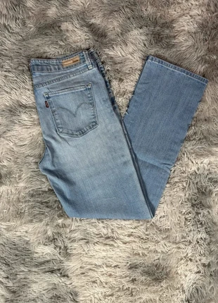 Jean Levi's Classic Rise Straight Demi Curve Bleu Clair W29 L30 Femme/Women JEA166, marca: Levi's, estado: Muito bom, tamanho: M / 38 / 10, €16.00, €17.50 inclui Proteção do Comprador Pro