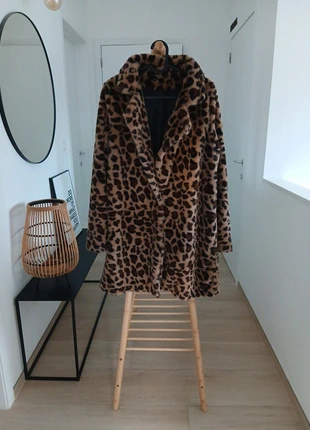 Mantel leopard maat L, merk: geen merk, staat: Nieuw zonder prijskaartje, maat: L / 40 / 12, € 15,00, € 16,45 inclusief Kopersbescherming