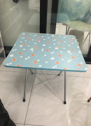 A foldable small table, marque: and, état: Bon état, 13,00 €, 14,35 € Protection acheteurs incluse