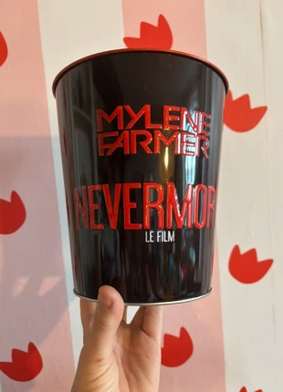 Seau Mylène Farmer nevermore neuf, brand: Mylène Farmer, condition: New with tags, €7.00, €8.05 includes Buyer Protection