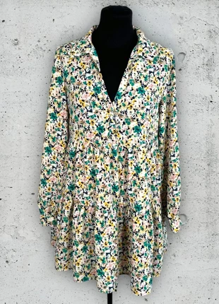 Robe Peace N’Love blanche fleurie taille S / M, marke: Peace n' Love, zustand: Sehr gut, größe: M / 38 / 10, 5,00 €, 5,95 € beinhaltet Vinted-Käuferschutz Pro