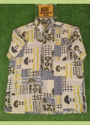 Crazy style vintage oversized short-sleeved cotton shirt with 00's mother-of-pearl buttons, marque: Vintage Dressing, état: Bon état, taille: XL, 12,90 €, 14,25 € Protection acheteurs incluse