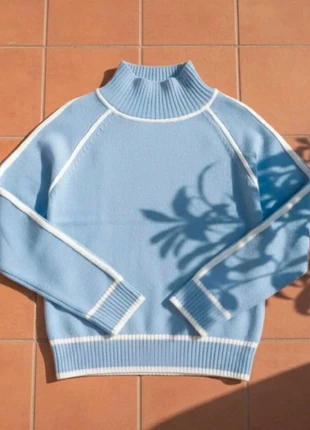 Pull col montant taille S, bleu clair, bordures contrastées, style doux minimal chic hiver, merk: Isoldea, staat: Heel goed, maat: S / 36 / 8, € 44,99, € 47,94 inclusief Kopersbescherming Pro