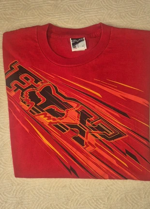 🔵 t-shirt imprimé fox rouge 🔵taille L, marque: Fox, état: Très bon état, taille: L, 14,00 €, 15,40 € Protection acheteurs incluse