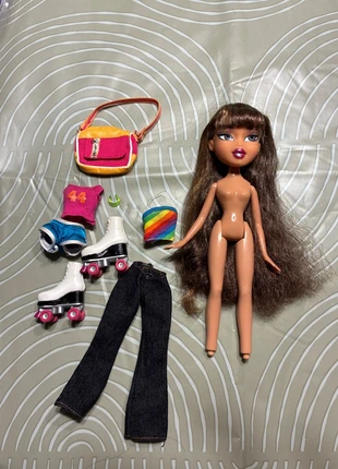 bratz flashback fever yasmin, merk: Bratz, staat: Heel goed, maat: Universeel, € 28,00, € 30,10 inclusief Kopersbescherming
