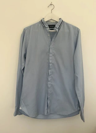 Chemise bleu clair The Kooples, marque: The Kooples, état: Très bon état, taille: M, 22,00 €, 23,80 € Protection acheteurs incluse