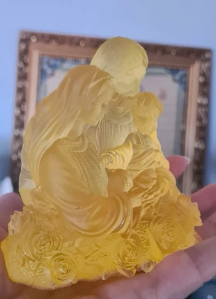 Sagrada familia en resina, marca: Mano, estado: Nuevo con etiquetas, 15,00 €, 16,45 € Protección al comprador incluida