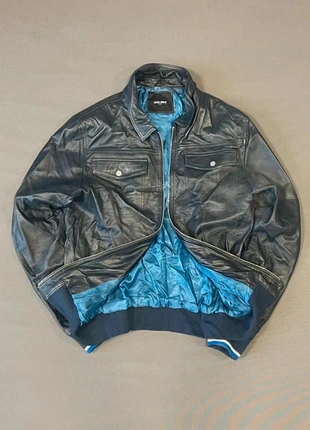 Vintage Black & Blue Leather Bomber Jacket – Vintage Revival Style 📴, marque: Vintage Dressing, état: Très bon état, taille: M, 48,00 €, 51,10 € Protection acheteurs incluse