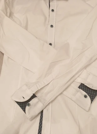 Camicia uomo bianca, brand: Uomo, condizioni: Ottime, taglia: L, €5.00, €5.95 include la Protezione acquisti