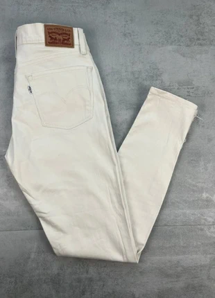 jean Levi’s 710 skinny W27 L28 taille 36 femme women vintage blanc, brand: Levi's, condition: Very good, size: S / 36 / 8, €13.50, €14.88 includes Buyer Protection Pro