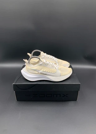 Nike ZoomX Gravity, marque: Nike, état: Très bon état, taille: 38.5, 55,00 €, 58,45 € Protection acheteurs incluse