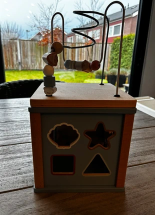 Little dutch activiteitenkubus blauw., merk: Little Dutch, staat: Heel goed, maat: 12-18 maanden / 80 cm, € 8,00, € 9,10 inclusief Kopersbescherming