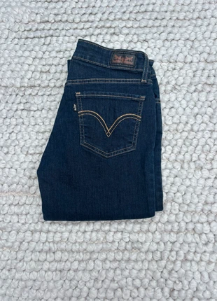 Jean Levi’s Skinny W29 L32 Bleu - Denim Femme, marque: Levi's, état: Très bon état, taille: M / 38 / 10, 17,99 €, 19,59 € Protection acheteurs incluse