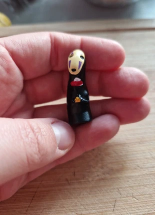 Studio ghibli Ohm gesicht Figur, marque: Studio Ghibli, état: Très bon état, taille: 4 ans / 104 cm, 2,00 €, 2,80 € Protection acheteurs incluse