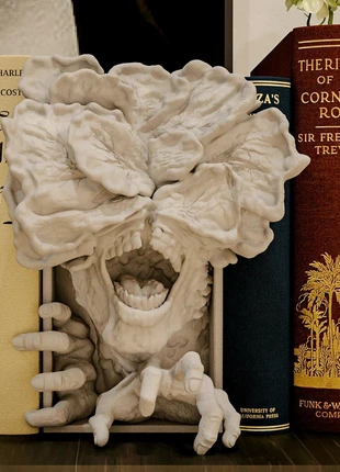 Clicker the last of us booknook, merk: the last of us, staat: Heel goed, € 22,45, € 24,27 inclusief Kopersbescherming