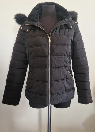 Doudoune Capuche noire Camaïeu Taille 42, marque: Camaïeu, état: Très bon état, taille: XL / 42 / 14, 13,00 €, 14,35 € Protection acheteurs incluse