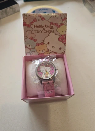 Montre hello kitty neuf, marque: Hello Kitty, état: Neuf avec étiquette, 5,00 €, 5,95 € Protection acheteurs incluse
