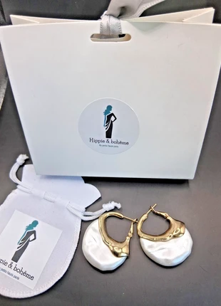 Boucles d'oreilles en acier inoxydable  5 x 4 cms, marque: by petits hauts paris, état: Très bon état, 9,50 €, 10,68 € Protection acheteurs (Pro) incluse