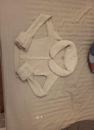 Y2k fur cropped top, brand: Jennyfer, condition: Very good, size: S / 36 / 8, €6.00, €7.00 includes Buyer Protection