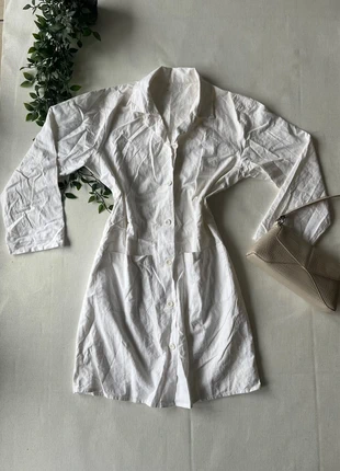 Robe chemise blanche, marque: Zara, état: Très bon état, taille: M / 38 / 10, 10,00 €, 11,20 € Protection acheteurs incluse