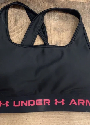 Under armor sports bra/bh black pink, merk: Under Armour, staat: Nieuw met prijskaartje, maat: 70A & AA, € 8,50, € 9,63 inclusief Kopersbescherming