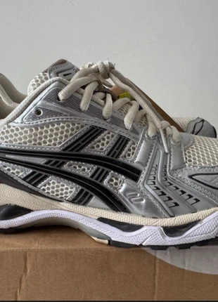 👟 Asics Gel-Kayano 14 Homme – Taille 43½ – Très bon état + boîte d’origine, brand: Asics, condizioni: Ottime, taglia: 43,5, €75.00, €79.45 include la Protezione acquisti