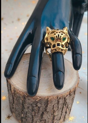 Magnifique bague " panthere ", merk: PÉPITE, staat: Nieuw zonder prijskaartje, maat: 64.7 mm / 20.6 mm Ø, € 18,90, € 20,55 inclusief Kopersbescherming