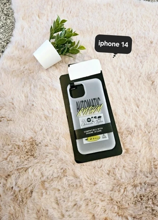 Coque IPhone 14 automatic rhythm neuf, marque: Kiabi, état: Très bon état, 8,50 €, 9,63 € Protection acheteurs incluse