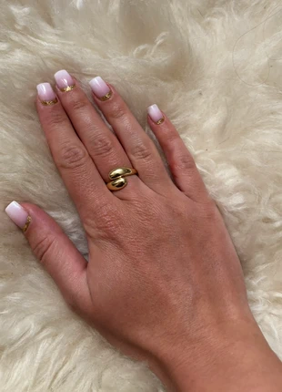 Bague ajustable neuve, marke: Boutique indépendante, zustand: Neu, größe: Größenverstellbar, 4,99 €, 5,94 € inklusive Vinted-Käuferschutz