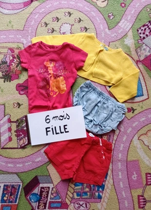 Lot de vêtements fille 6 mois - 4 pièces, brand: toutes marques, condizioni: Ottime, taglia: 6-9 mesi / 68 cm, €2.00, €2.80 include la Protezione acquisti