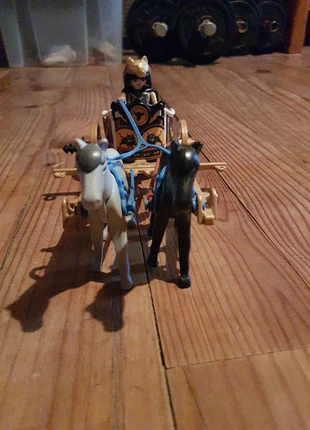 Playmobil viking avec char, marque: Playmobil, état: Très bon état, taille: Prématuré, jusqu'à 44cm, 5,00 €, 5,95 € Protection acheteurs incluse