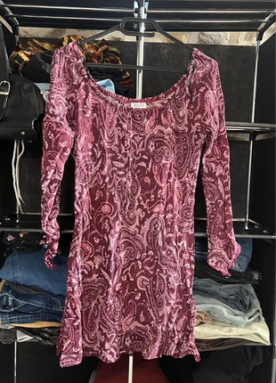 Blouse motif fleurie bordeaux et blanc vintage taille 42 mais correspond a un M, marque: Vintage Dressing, état: Très bon état, taille: M / 38 / 10, 6,00 €, 7,00 € Protection acheteurs incluse