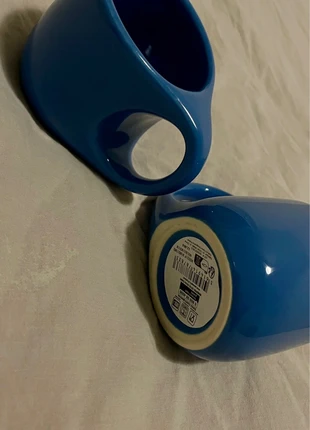 Lot de 2 mug Maison Chateau Rouge x Monoprix, marque: Maison Château Rouge, état: Neuf avec étiquette, 39,00 €, 41,65 € Protection acheteurs incluse