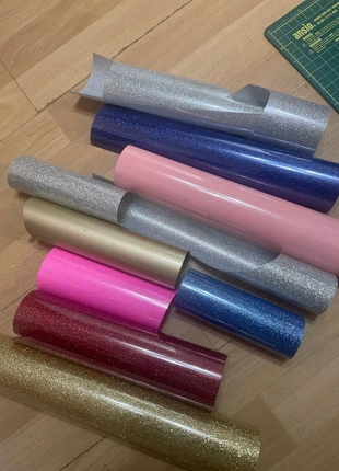 Various offcuts iron on vinyl sheets glitter, brand: Cricut, condition: Good, £3.00, £3.85 includes Buyer Protection